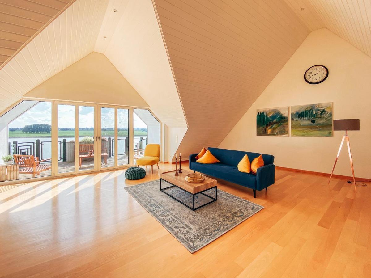 Rheinloft 3 - Grosse Giebelwohnung Mit Dachterrassen An Der Rheinpromenade Emmerich Dış mekan fotoğraf