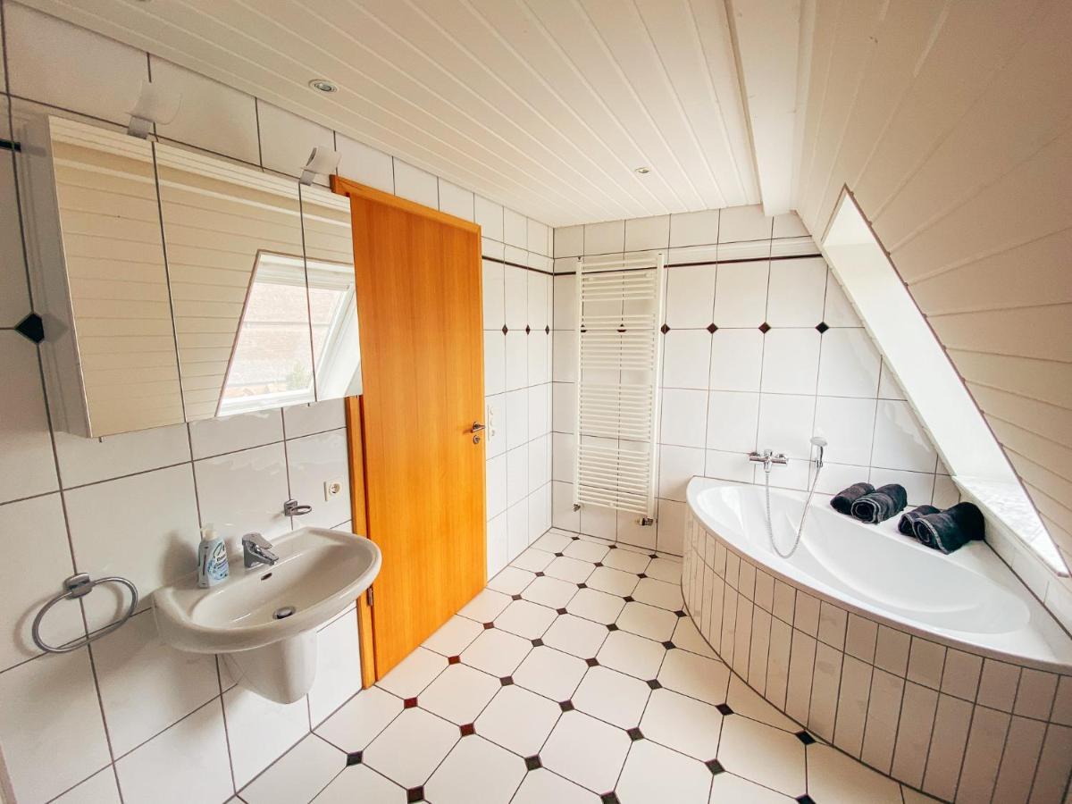 Rheinloft 3 - Grosse Giebelwohnung Mit Dachterrassen An Der Rheinpromenade Emmerich Dış mekan fotoğraf