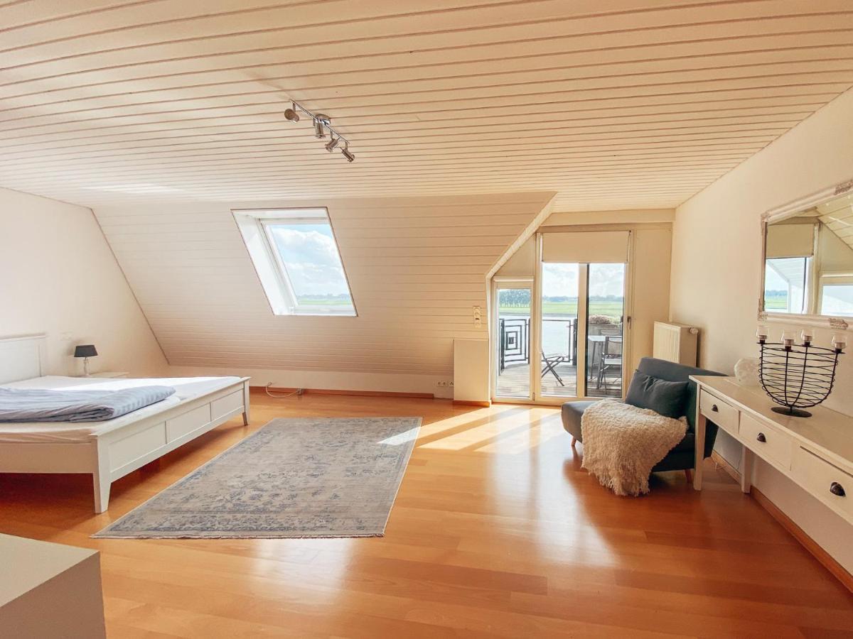 Rheinloft 3 - Grosse Giebelwohnung Mit Dachterrassen An Der Rheinpromenade Emmerich Dış mekan fotoğraf